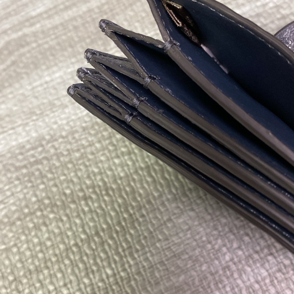 Coach leather wallet - Picture 2 of 3